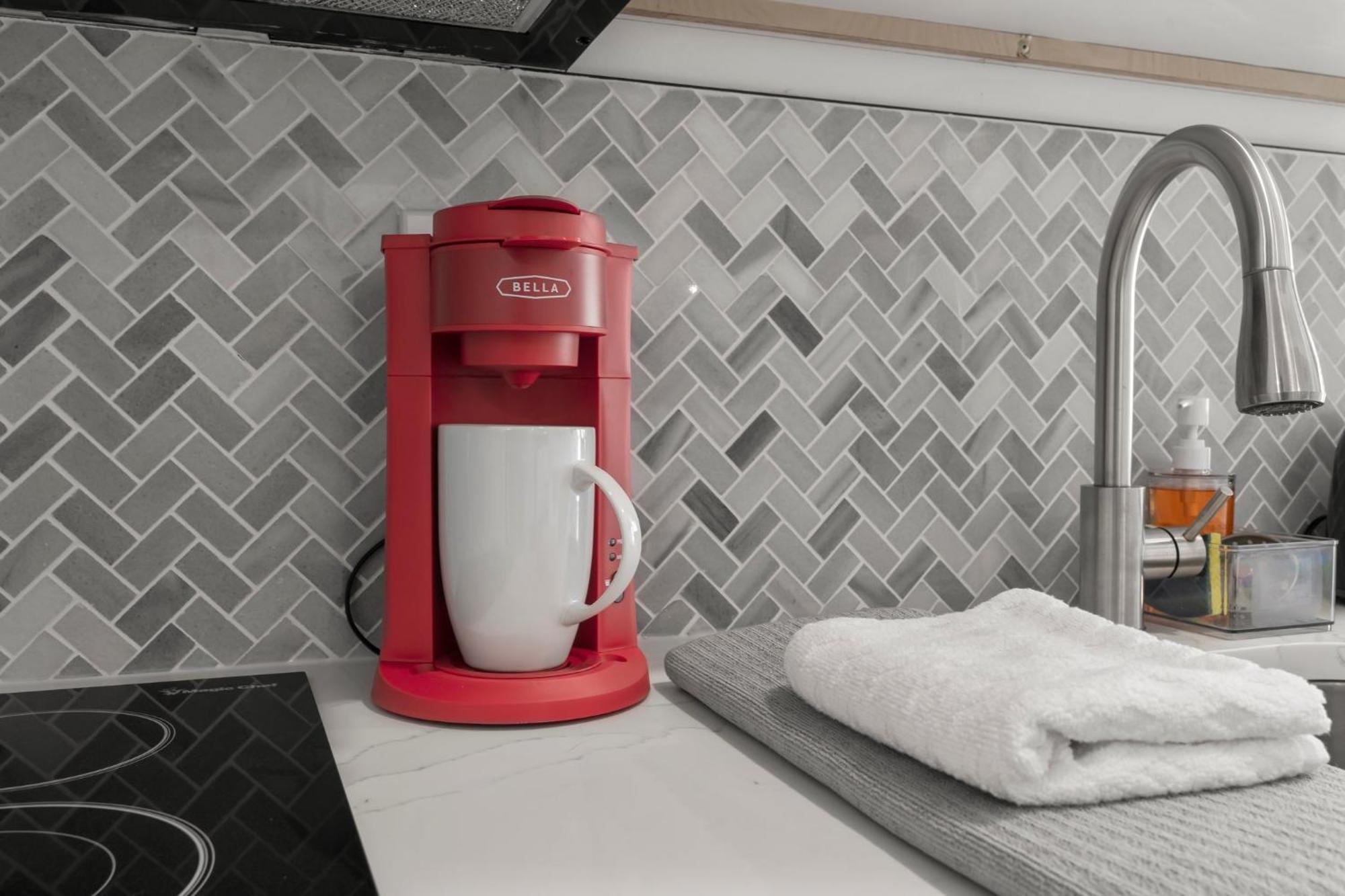 New Season Royals, Airport West Hotell Chester Rom bilde