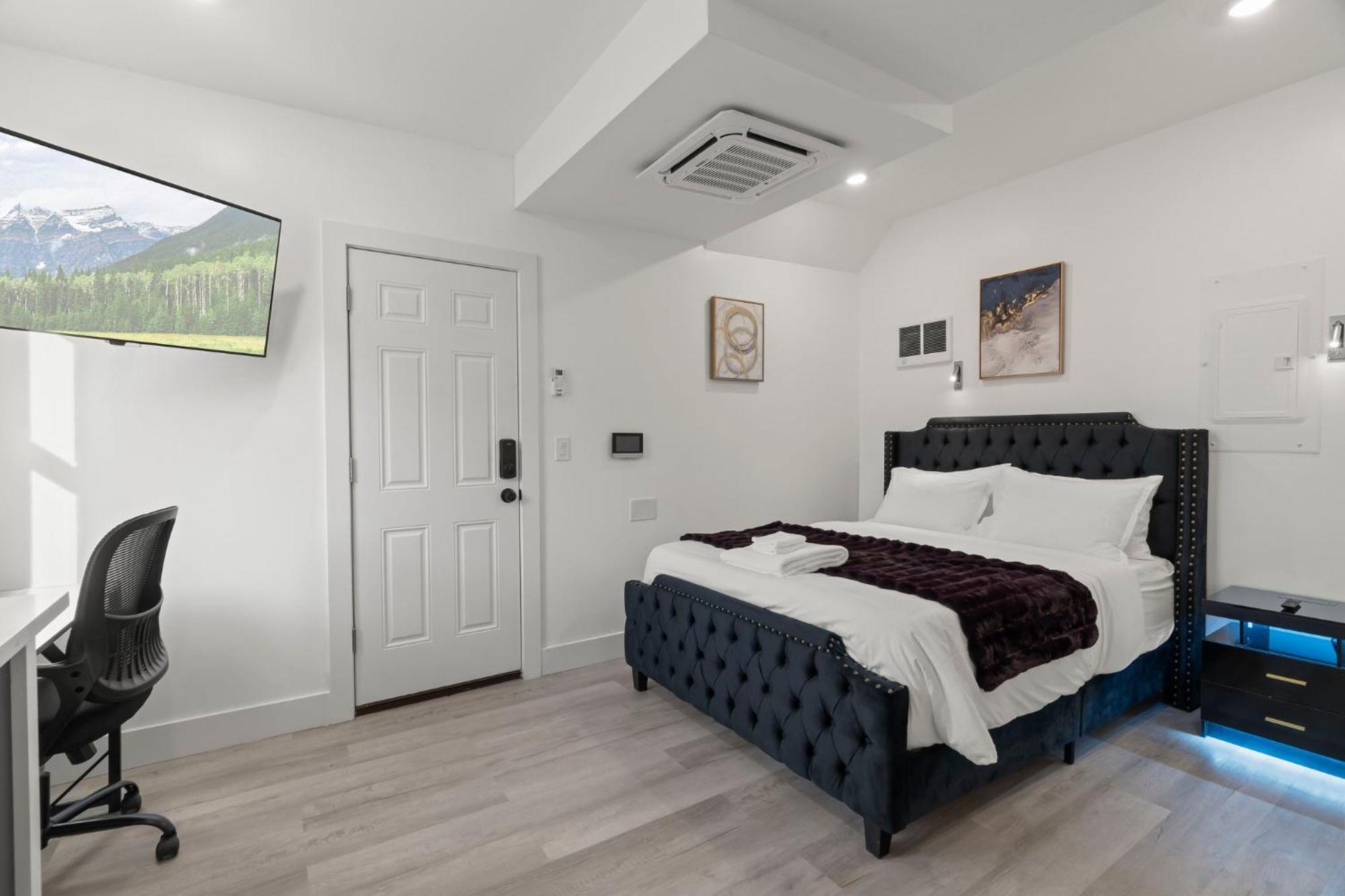 New Season Royals, Airport West Hotell Chester Rom bilde
